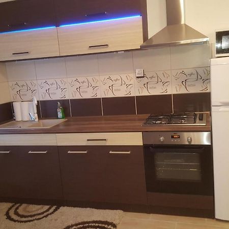 Smaragd Apartman Pecs Exterior photo